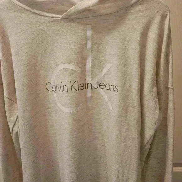Calvin Klein Jeans Women's Hoodie - Stylish and Comfortable - Picture 2 of 5